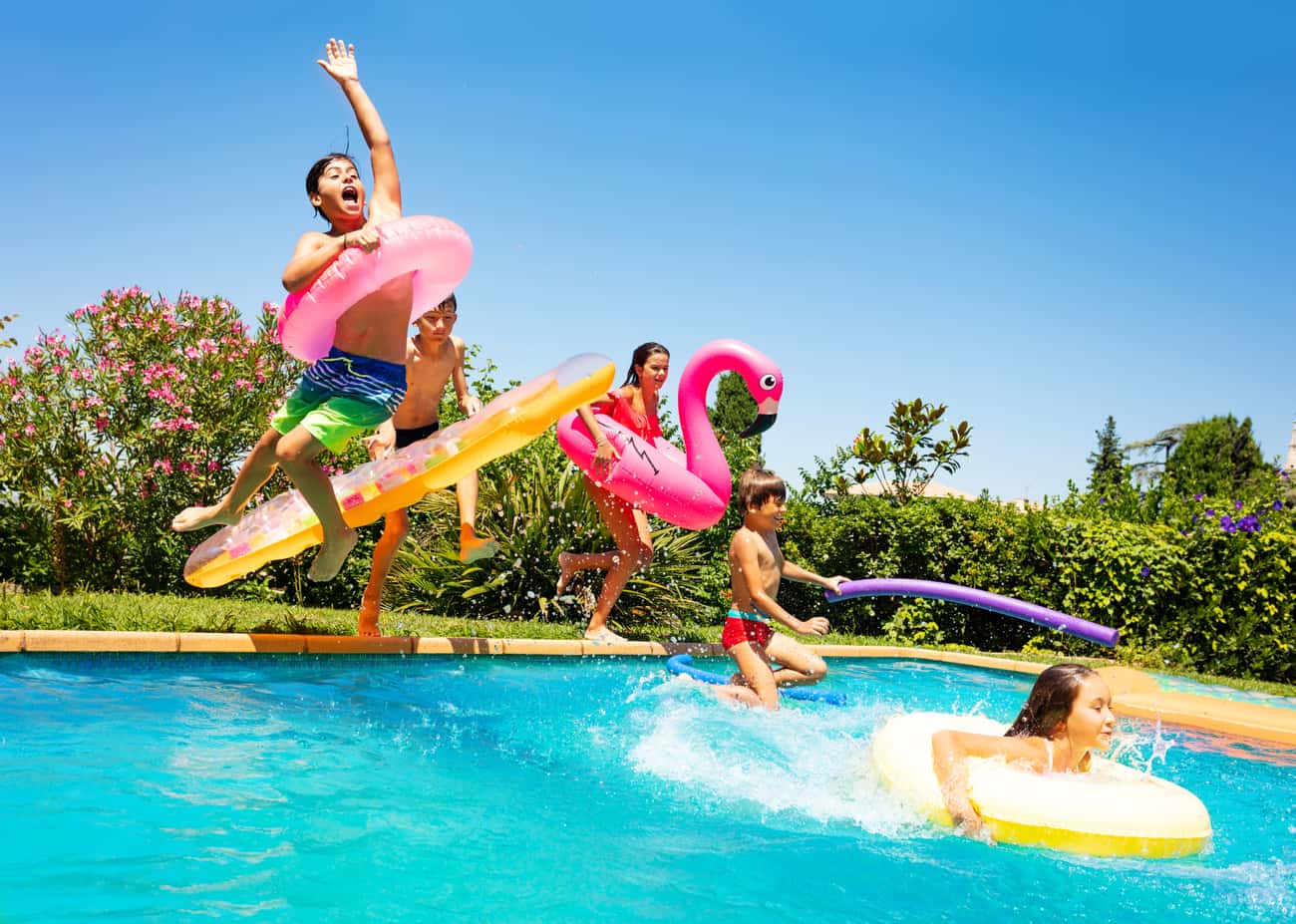 Profiter de sa piscine l'été : conseils